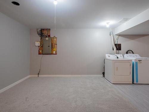 20232 57 Avenue, Edmonton, AB - Indoor Photo Showing Laundry Room