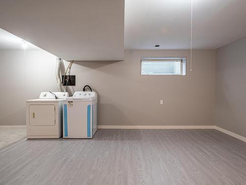 20232 57 Avenue, Edmonton, AB - Indoor Photo Showing Laundry Room