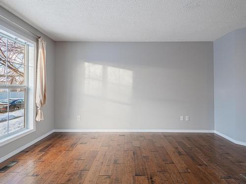 20232 57 Avenue, Edmonton, AB - Indoor Photo Showing Other Room