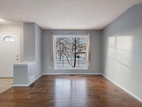 20232 57 Avenue, Edmonton, AB - Indoor Photo Showing Other Room