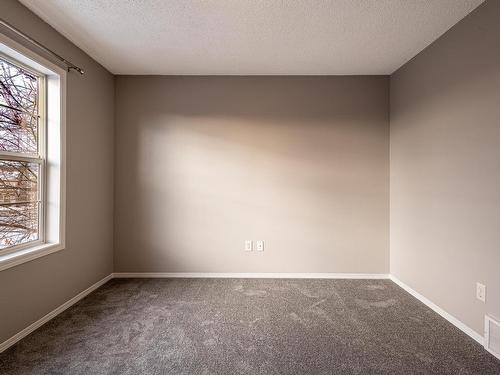 20232 57 Avenue, Edmonton, AB - Indoor Photo Showing Other Room