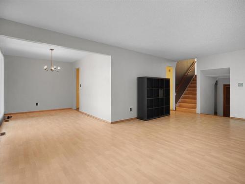 1928 68 Street, Edmonton, AB - Indoor