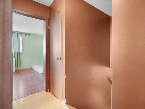 1928 68 Street, Edmonton, AB - Indoor Photo Showing Other Room