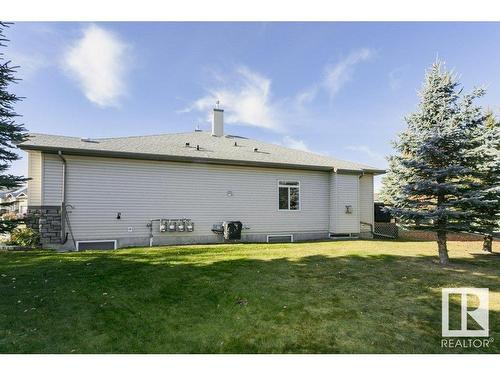 #33 10 Woodcrest, Fort Saskatchewan, AB 