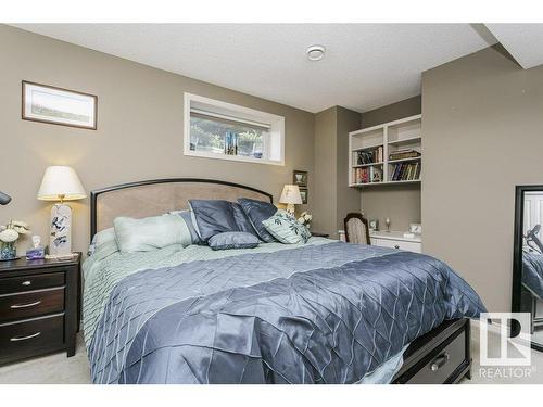 #33 10 Woodcrest, Fort Saskatchewan, AB 