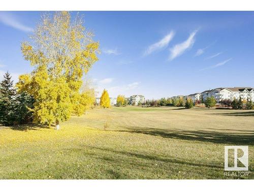 #33 10 Woodcrest, Fort Saskatchewan, AB 