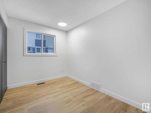 9929 171 Avenue, Edmonton, AB - Indoor Photo Showing Other Room