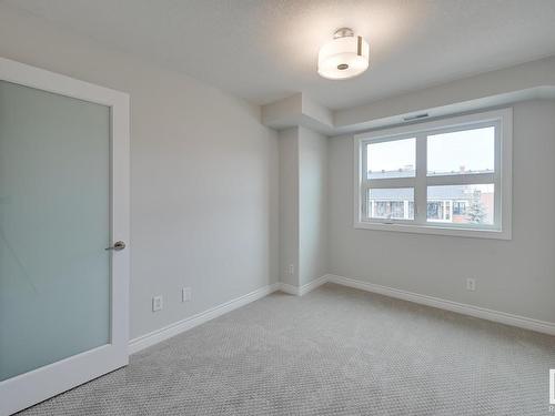 309 9603 98 Avenue, Edmonton, AB - Indoor Photo Showing Other Room