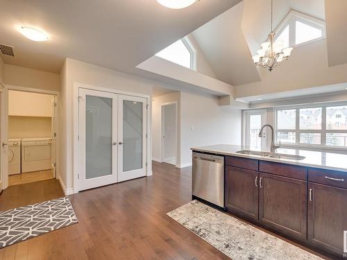 309 9603 98 Avenue, Edmonton, AB - Indoor Photo Showing Kitchen