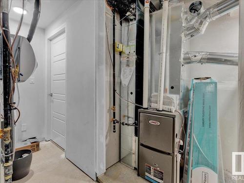 8888 Carson Way, Edmonton, AB - Indoor Photo Showing Basement