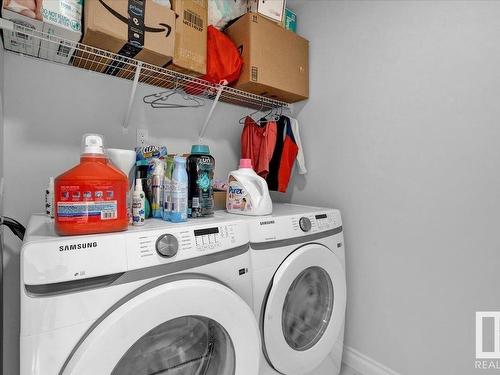 8888 Carson Way, Edmonton, AB - Indoor Photo Showing Laundry Room