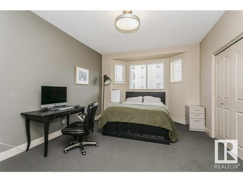 10219 111 Street, Edmonton, AB - Indoor Photo Showing Bedroom