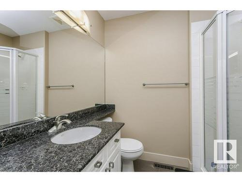 10219 111 Street, Edmonton, AB - Indoor Photo Showing Bathroom