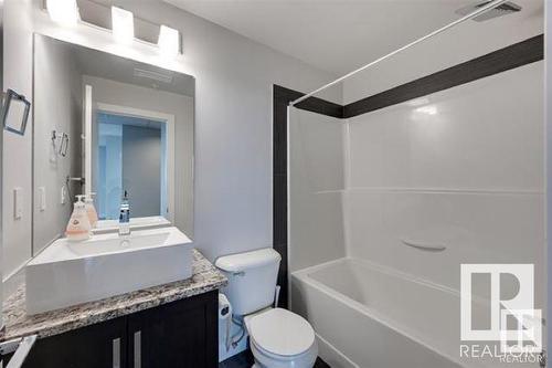 2705 10238 103 Street, Edmonton, AB - Indoor Photo Showing Bathroom