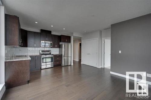 2705 10238 103 Street, Edmonton, AB - Indoor Photo Showing Kitchen