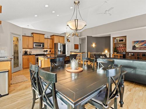 5819 110 Street, Edmonton, AB - Indoor Photo Showing Dining Room