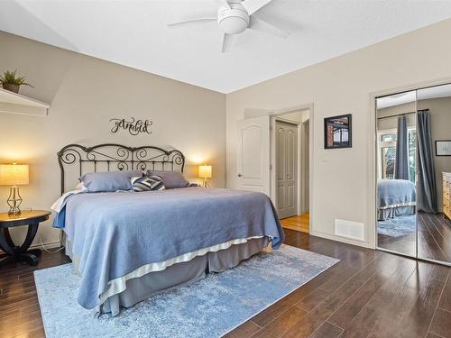 5819 110 Street, Edmonton, AB - Indoor Photo Showing Bedroom