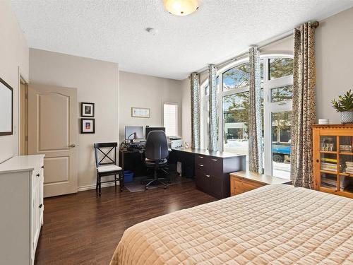 5819 110 Street, Edmonton, AB - Indoor Photo Showing Bedroom