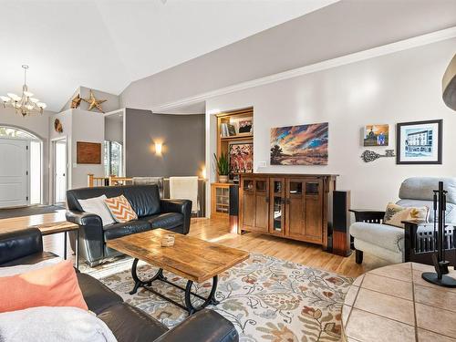 5819 110 Street, Edmonton, AB - Indoor Photo Showing Living Room