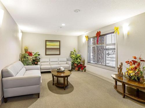 342 16035 132 Street, Edmonton, AB - Indoor Photo Showing Living Room