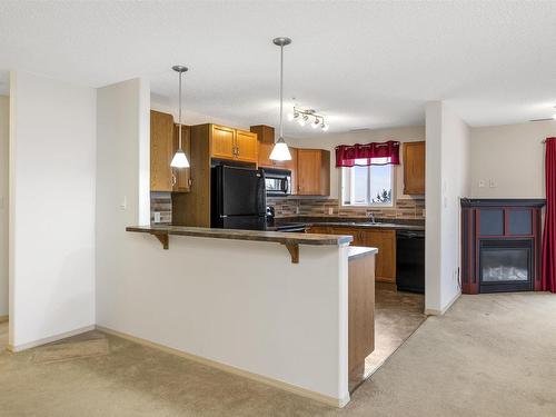 342 16035 132 Street, Edmonton, AB - Indoor Photo Showing Kitchen