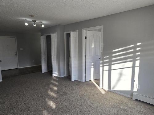 210 1080 Mcconachie Boulevard W, Edmonton, AB - Indoor Photo Showing Other Room