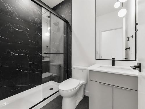 1164 Gyrfalcon Crescent, Edmonton, AB - Indoor Photo Showing Bathroom