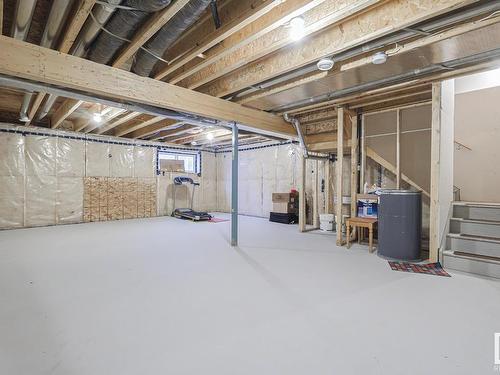 15824 30 Avenue Sw, Edmonton, AB - Indoor Photo Showing Basement