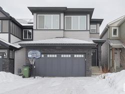 15824 30 Avenue SW  Edmonton, AB T8B 1C9