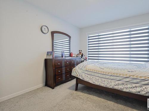 15824 30 Avenue Sw, Edmonton, AB - Indoor Photo Showing Bedroom