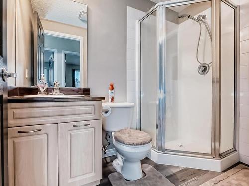 409 6315 135 Avenue, Edmonton, AB - Indoor Photo Showing Bathroom