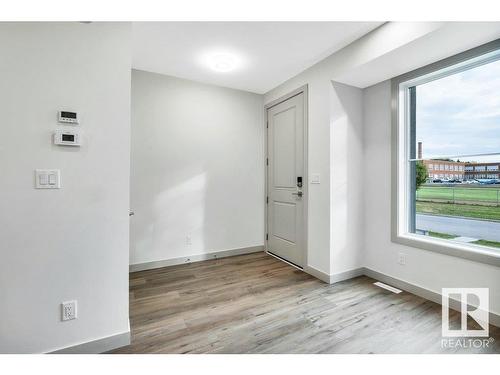 11442 70 Street, Edmonton, AB - Indoor Photo Showing Other Room