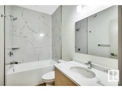 11442 70 Street, Edmonton, AB - Indoor Photo Showing Bathroom