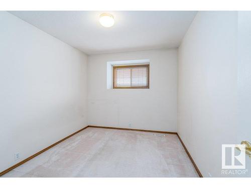 15711 67 Street, Edmonton, AB - Indoor Photo Showing Other Room