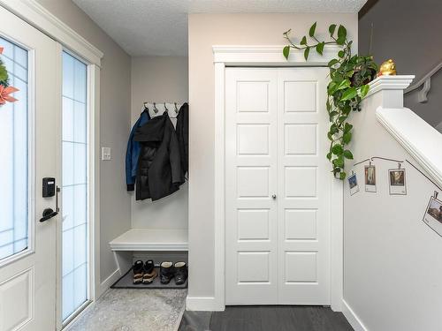 16712 15 Avenue, Edmonton, AB - Indoor Photo Showing Other Room