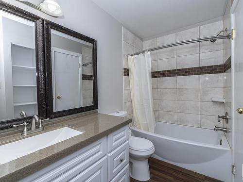 92 2703 79 Street, Edmonton, AB - Indoor Photo Showing Bathroom