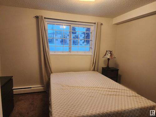 6A 13220 Fort Road, Edmonton, AB - Indoor Photo Showing Bedroom