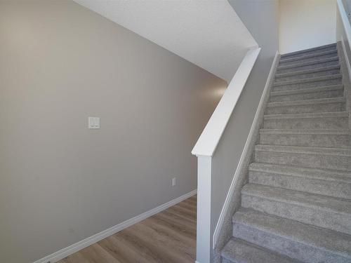 41 130 Hyndman Crescent, Edmonton, AB - Indoor Photo Showing Other Room