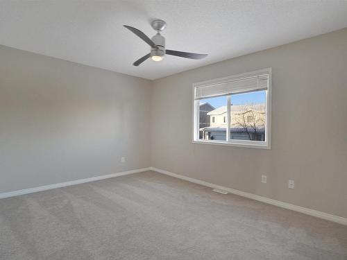 41 130 Hyndman Crescent, Edmonton, AB - Indoor Photo Showing Other Room