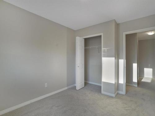 41 130 Hyndman Crescent, Edmonton, AB - Indoor Photo Showing Other Room