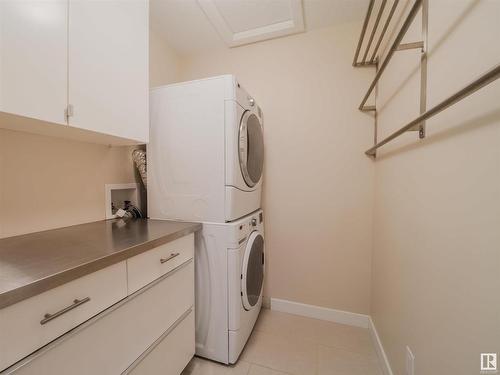 4403 115 Avenue, Edmonton, AB - Indoor Photo Showing Laundry Room