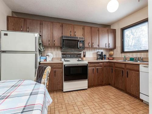 14139 30 Street, Edmonton, AB - Indoor Photo Showing Kitchen