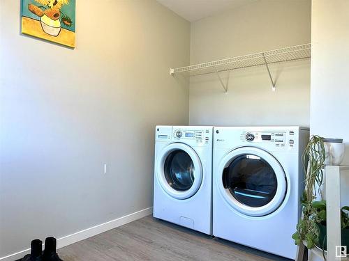 4034 Chappelle Green Green, Edmonton, AB - Indoor Photo Showing Laundry Room