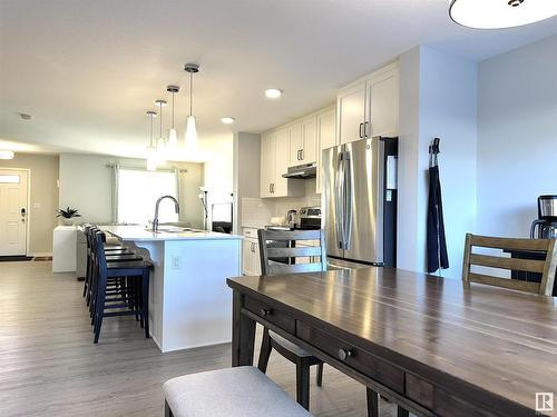 4034 Chappelle Green Green, Edmonton, AB - Indoor Photo Showing Kitchen With Upgraded Kitchen