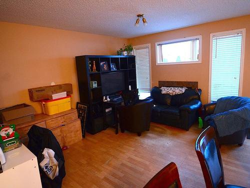 3008 31 Avenue, Edmonton, AB - Indoor