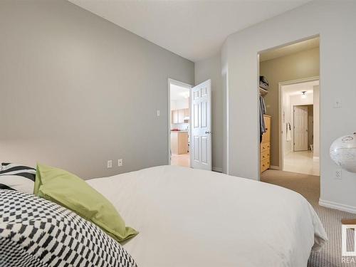 104 10719 80 Avenue Nw, Edmonton, AB - Indoor Photo Showing Bedroom