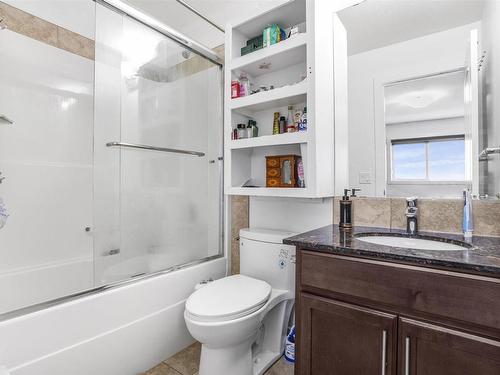 2038 33B Street Nw, Edmonton, AB - Indoor Photo Showing Bathroom