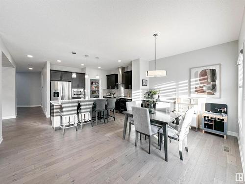 6516 Elston Loop, Edmonton, AB - Indoor Photo Showing Dining Room