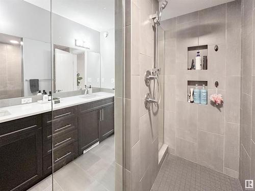 6516 Elston Loop, Edmonton, AB - Indoor Photo Showing Bathroom