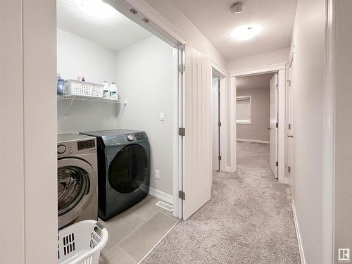 6516 Elston Loop, Edmonton, AB - Indoor Photo Showing Laundry Room